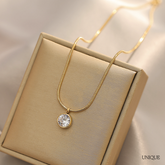 Colar com Pingente de Cristal de Zircônia Velavue