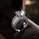 Anel Moissanite com Zircônia Velavue