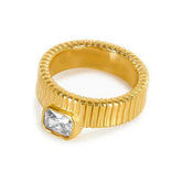 Anel Capri Banhado em Ouro 18k Velavue