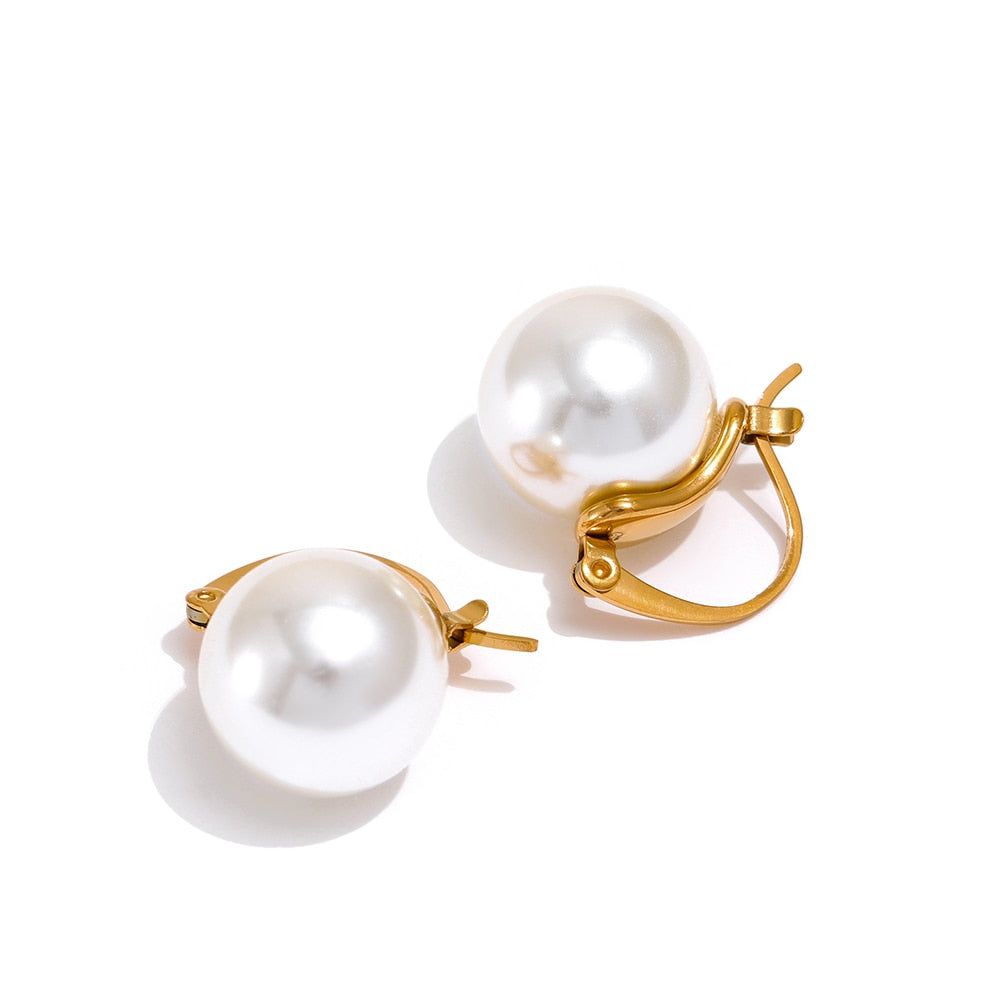 Brinco Dourado com Pérola Velavue