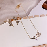 Conjunto Colar e Brinco Rosas Velavue