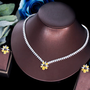 Conjunto Colar e Brincos Pingente Flor Velavue