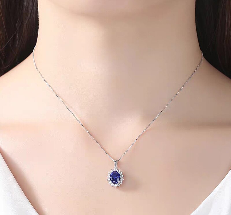 Colar Elegante com Pedra de Zircônia Azul Velavue