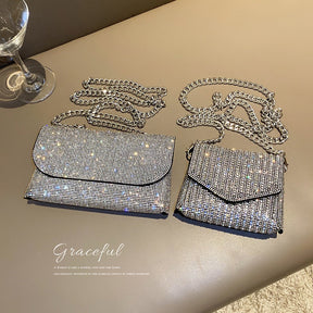 Bolsa de Mão Cravejada com Corrente Luxury Graceful Velavue