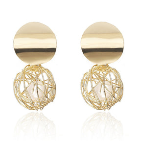 Brinco Dourado com Pérola Velavue
