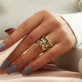 Anel luxe Banhado a Ouro Velavue