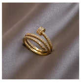 Anel Fashion Ajustável Banhado a Ouro Cristais de Zircônia Velavue