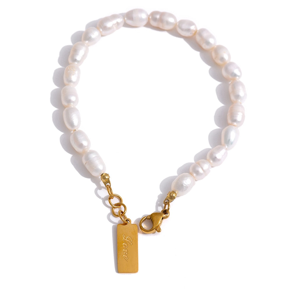 Pulseira com Pérolas Naturais de Água Doce Banhada a Ouro 18k Velavue