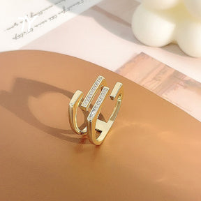Anel Ajustável Dourado com Cristais Velavue