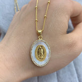 Colar Vigem Maria Pedra Natural com Zircônia Velavue