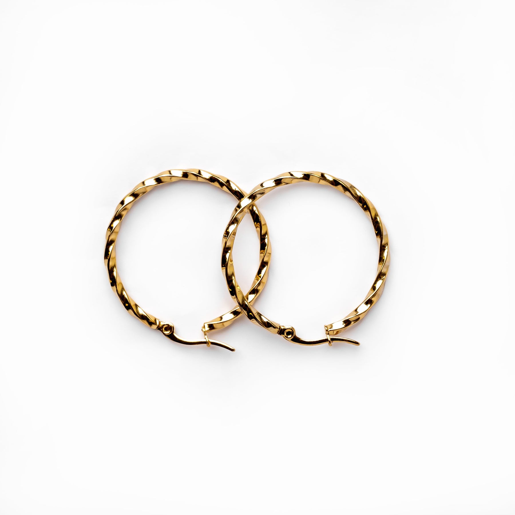 Brinco Argola Zuri Banhado a Ouro 18K Velavue