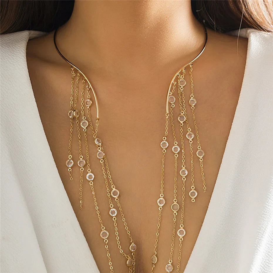 Colar Longo Vintage Dourado Velavue