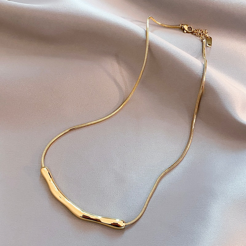 Colar Dourado Europeu Velavue