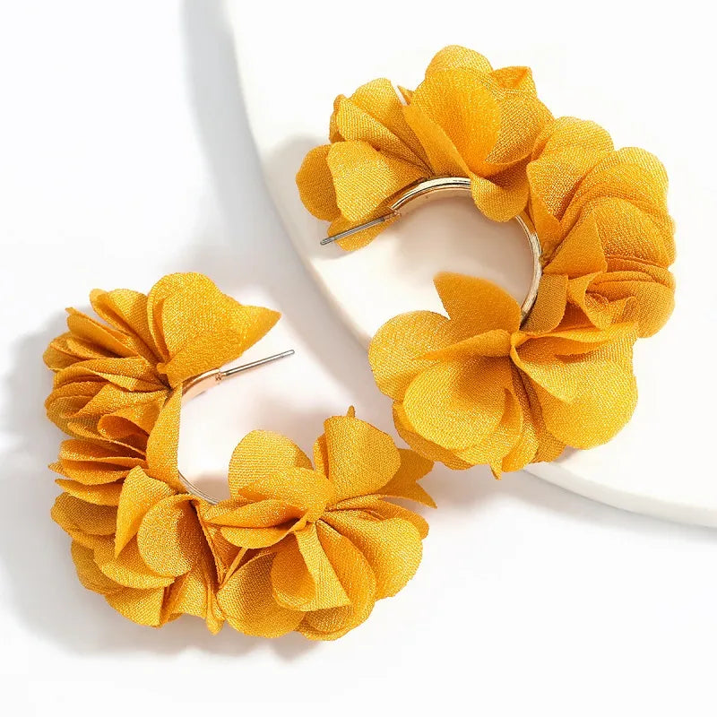 Brinco Flor de Renda Velavue
