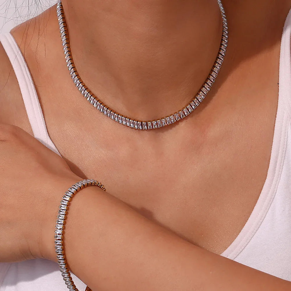 Conjunto Colar e Pulseira Cravejada com Zircônia Velavue