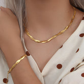 Conjunto Trançado Colar e Pulseira Banhados a Ouro 18k Velavue