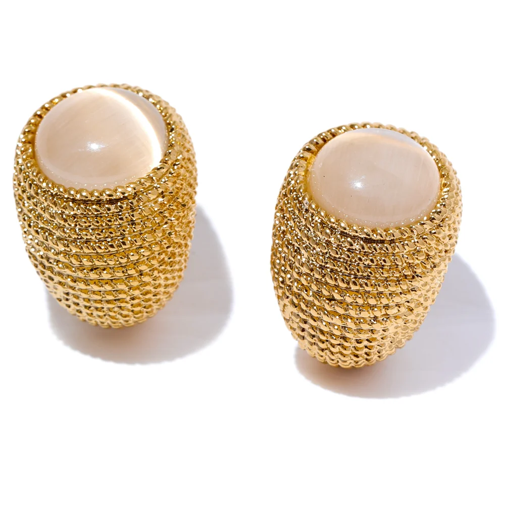 Brinco Texturizado Dourado Velavue