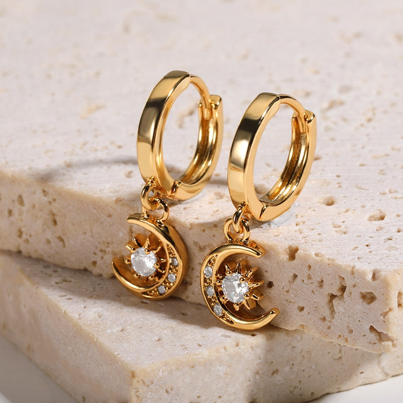 Brinco Lua Estrela Banhado a Ouro 18k Velavue