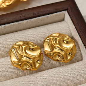 Brinco Irregular Banhado a Ouro Velavue