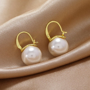 Brinco Dourado de Pérola Velavue