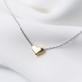 Colar de Prata com Pingente de Coração Dourado Velavue