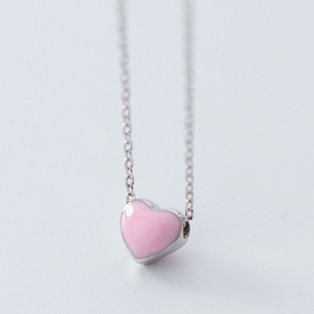 Colar com Pingente de Coração Esmaltado Velavue
